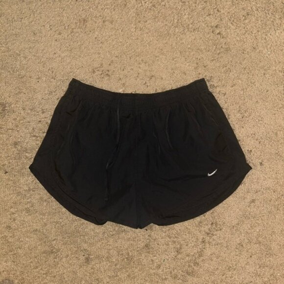 Preloved Nike Dri Fit size XL black shorts - Picture 1 of 4